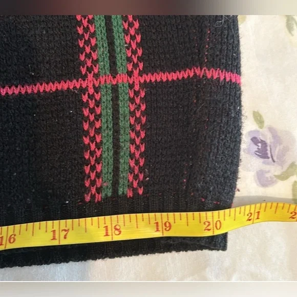 Vintage Marcella Tricot Checkered Rose Sweater - Picture 11 of 13
